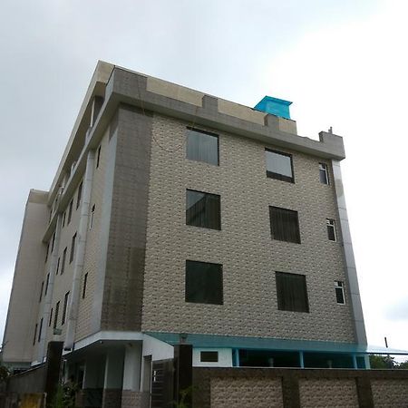 The Park Residency Hotell Greater Noida Exteriör bild